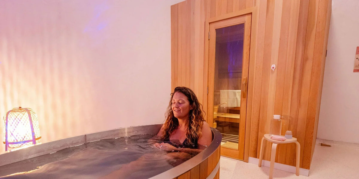 Private sauna and ice bath contrast therapy in Perth